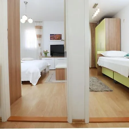 Appartement Mist 2 *